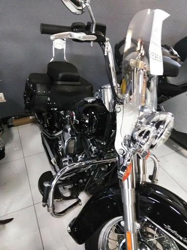 Motorcycle Dealer «Crossbay Motorsports of Howard Beach», reviews and photos, 164-01 Cross Bay Blvd, Howard Beach, NY 11414, USA