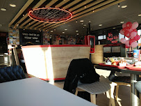 Atmosphère du Restaurant KFC Toulon La Valette à La Valette-du-Var - n°17