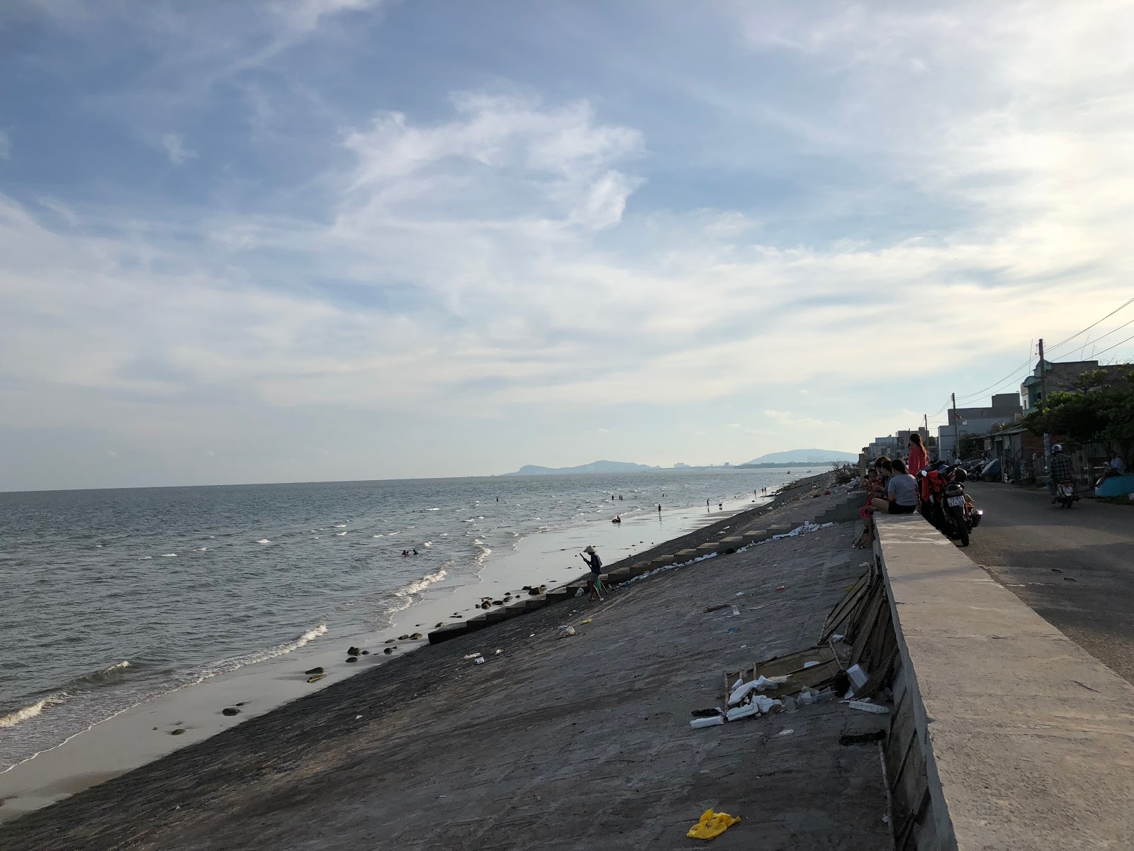 Photo of Embankment Phuoc Tinh with long straight shore