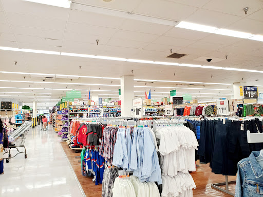 Discount Store «Walmart», reviews and photos, 1400 Hilltop Mall Rd, Richmond, CA 94806, USA