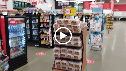 Grocery Store «Winn-Dixie», reviews and photos, 820 Old Camp Rd, The Villages, FL 32162, USA