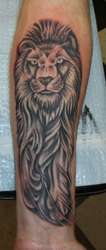 Explore women shoulder tattoo ideas, creative tattoo ideas in Pelham, available at Tattoo Fever