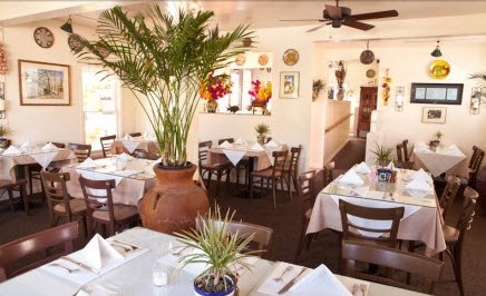 La Playa Azul Cafe 93101