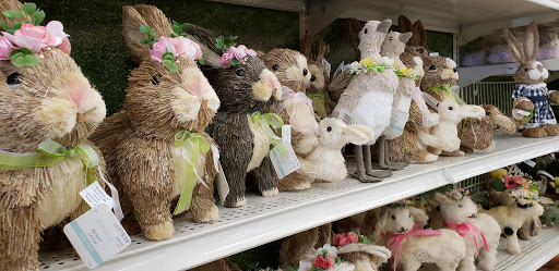 Craft Store «Michaels», reviews and photos, 701 N Milwaukee Ave #208, Vernon Hills, IL 60061, USA