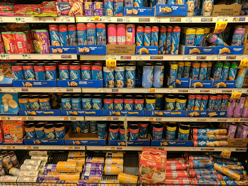 Grocery Store «Kroger», reviews and photos, 1802 N Pointe Dr, Durham, NC 27705, USA