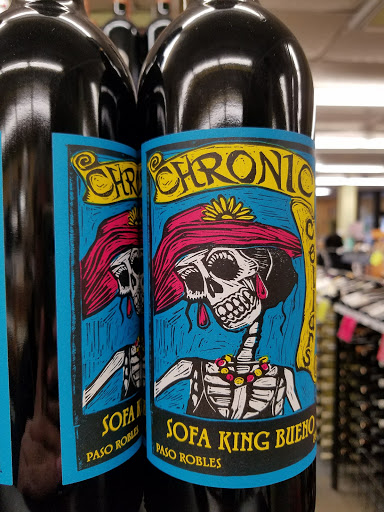 Liquor Store «Downtown Wine & Spirits», reviews and photos, 225 Elm St, Somerville, MA 02144, USA