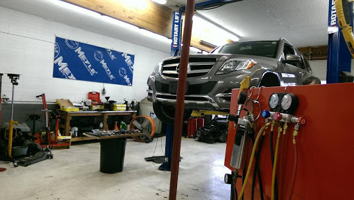 Auto Repair Shop «German Auto Center», reviews and photos, 3201 NE 145th St, Seattle, WA 98155, USA