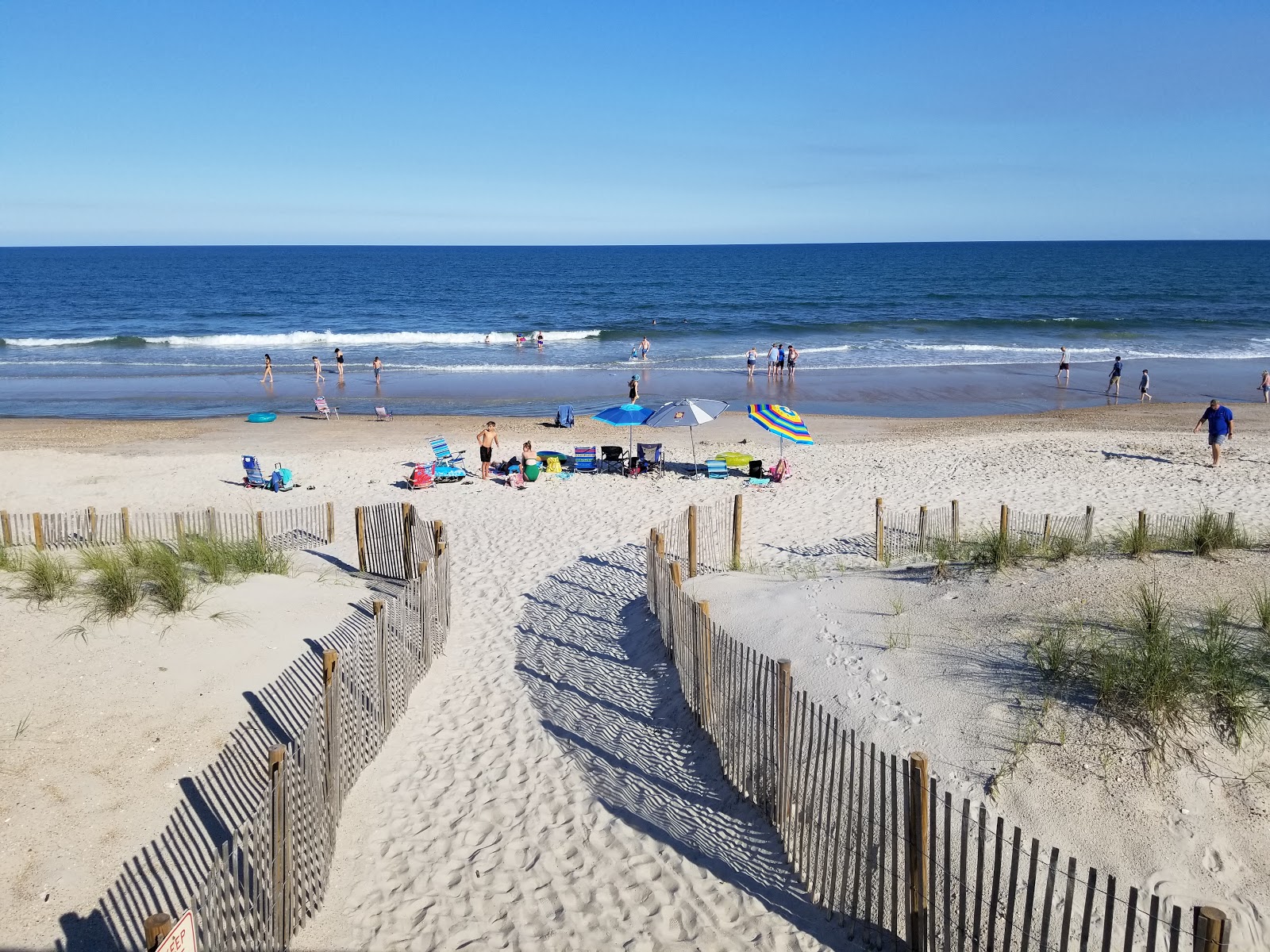 Photo de Onslow beach et le règlement