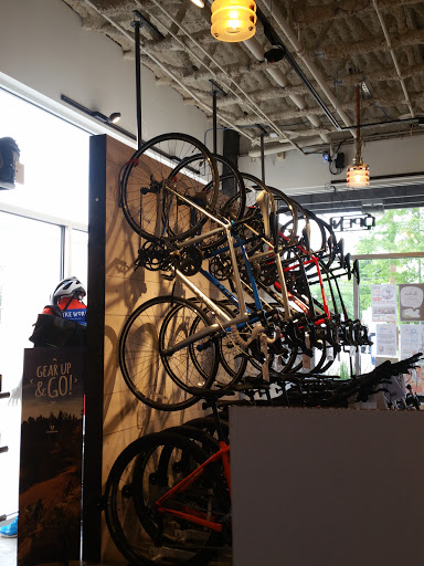 Bicycle Store «Bike World at Pearl Brewery», reviews and photos, 300 E Grayson St, San Antonio, TX 78215, USA