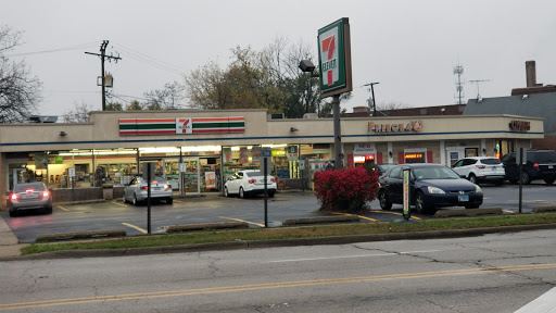 7-Eleven, 976 N Northwest Hwy, Park Ridge, IL 60068, USA, 