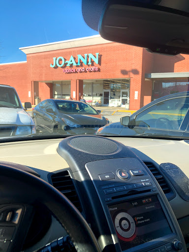 Fabric Store «Jo-Ann Fabrics and Crafts», reviews and photos, 4644 W Market St, Greensboro, NC 27407, USA
