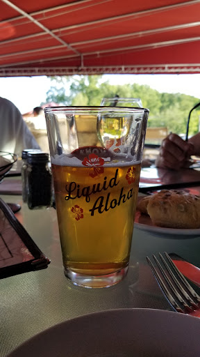 American Restaurant «The Waters Edge Lighthouse», reviews and photos, 2 Freemans Bridge Rd, Glenville, NY 12302, USA