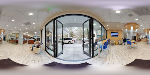 Ford Dealer «Henry Curtis Ford», reviews and photos, 1120 Auto Center Dr, Petaluma, CA 94952, USA