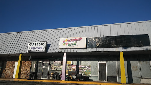 Tattoo Shop «hollywood ink», reviews and photos, 809 S Danny Thomas Blvd, Memphis, TN 38126, USA