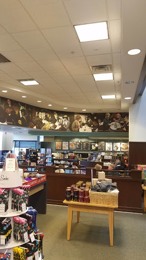 Book Store «Barnes & Noble», reviews and photos, 4015 Medina Rd, Akron, OH 44333, USA
