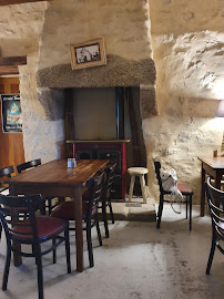 Atmosphère du Restaurant Bistrot des légendes Meneham à Kerlouan - n°16