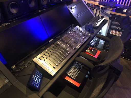 18 Source Productions image