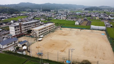 西条市立西条東中学校