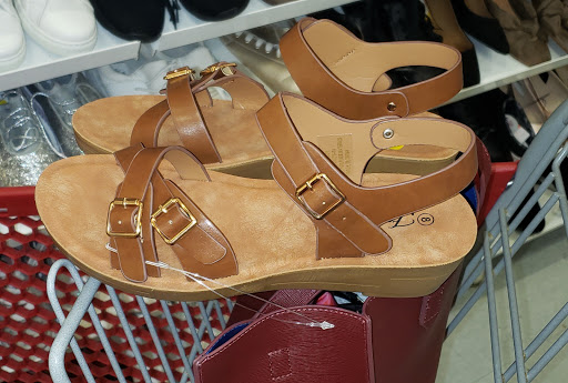 Department Store «Bealls Outlet», reviews and photos, 1998 FL-44, New Smyrna Beach, FL 32168, USA