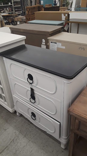 Home Goods Store «Tuesday Morning», reviews and photos, 1000 E Rte 66, Glendora, CA 91740, USA