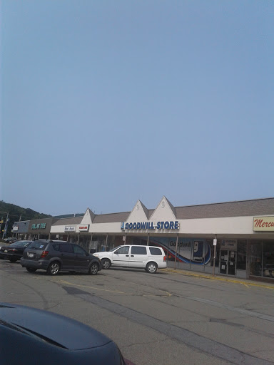 Shopping Mall «Keyser Oak Shopping Center», reviews and photos, 1790 N Keyser Ave, Scranton, PA 18508, USA