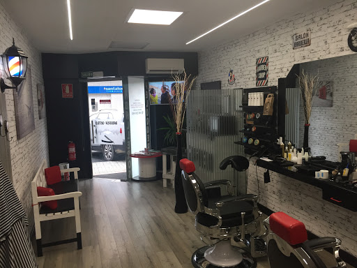Peluquería Caballeros CASTELO en Barañáin, Pamplona