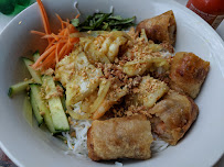 Vermicelle du Restaurant vietnamien Miam Miam Bowl à Levallois-Perret - n°5