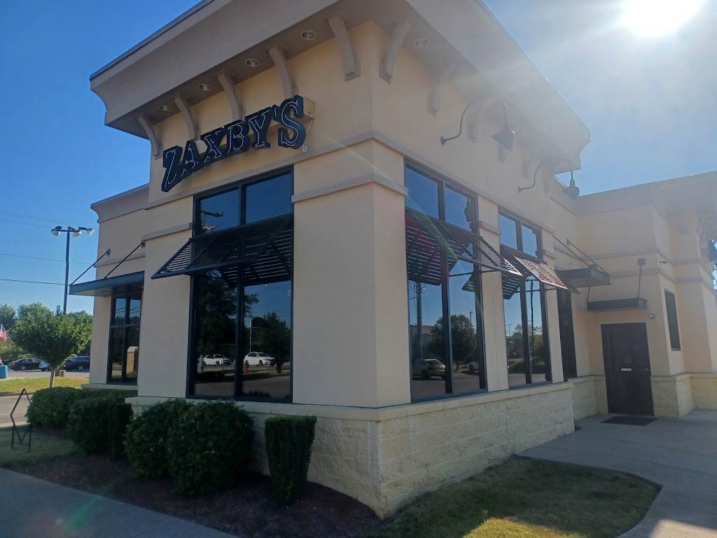 Zaxby's Chicken Fingers & Buffalo Wings 37040