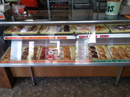 Donut Shop «Carol Lee Donut Shop», reviews and photos, 1414 N Main St, Blacksburg, VA 24060, USA