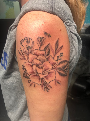 Explore mirrored tattoo ideas, creative tattoo ideas in Monticello, available at 850 Tattoo Co.