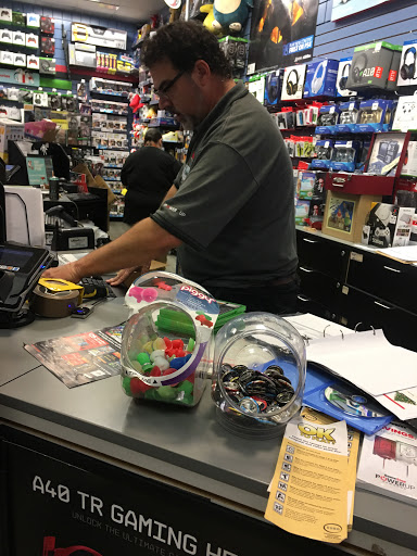 Video Game Store «GameStop», reviews and photos, 757 Eagle Ridge Mall Entrance, Lake Wales, FL 33859, USA