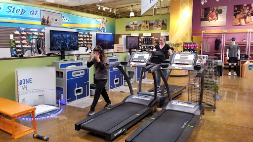 Running Store «Road Runner Sports», reviews and photos, 1326 Tenth Street, Berkeley, CA 94710, USA