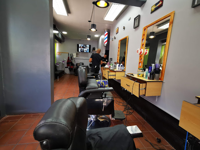 Opiniones de Latinos Barber shop en Concepción - Barbería