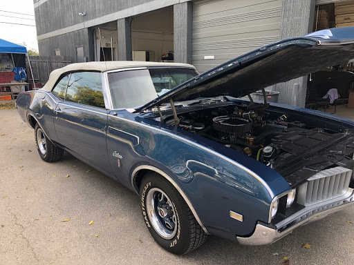 Auto Body Shop «Twomey Auto Works», reviews and photos, 1009 S Congress Ave, Austin, TX 78704, USA