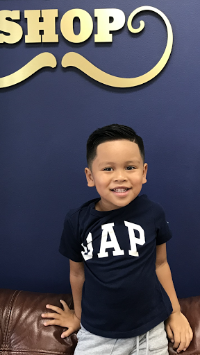 Barber Shop «Blue Chip Barber Shop», reviews and photos, 10782 Sudley Manor Dr, Manassas, VA 20109, USA