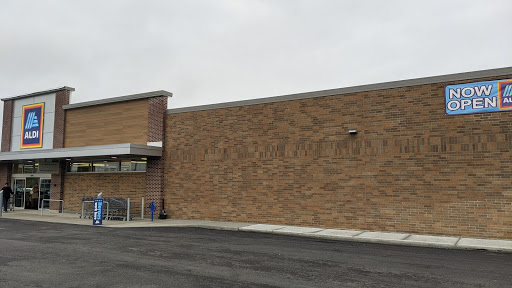Supermarket «ALDI», reviews and photos, 1708 N Illinois St, Swansea, IL 62226, USA