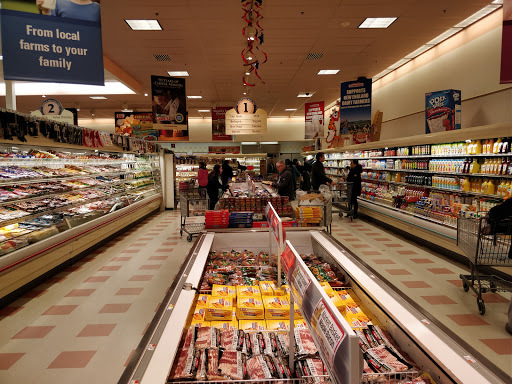 Grocery Store «Market Basket», reviews and photos, 310 Mishawum Rd, Woburn, MA 01801, USA
