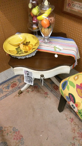 Shopping Mall «Old Town Shopping Center», reviews and photos, 2528 S Campbell Ave, Springfield, MO 65807, USA