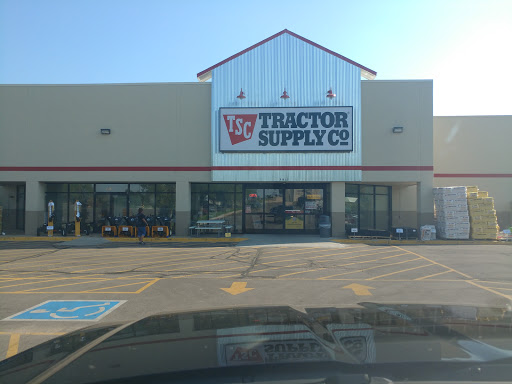 Home Improvement Store «Tractor Supply Co.», reviews and photos, 3015 S 23rd Ave, Greeley, CO 80631, USA