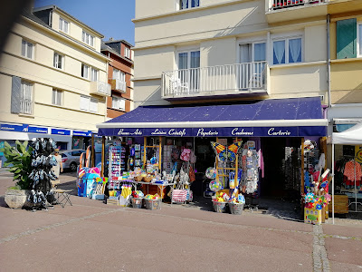 Papèterie Beaux-arts Cadeaux à Saint-Valery-en-Caux