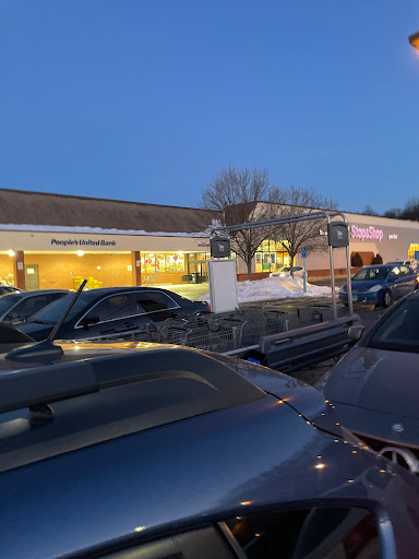Supermarket «Super Stop & Shop», reviews and photos, 410 Reidville Dr, Waterbury, CT 06705, USA