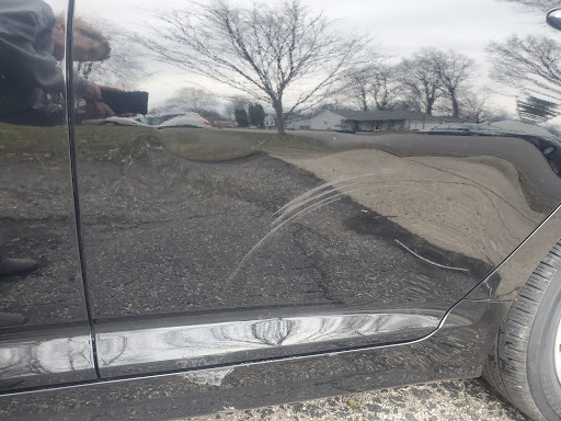 Auto Body Shop «Fine Line Auto Body North», reviews and photos, 5022 N High St, Columbus, OH 43214, USA