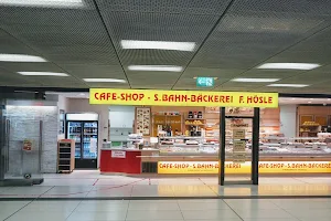 S-Bahn Bäckerei F. Hoesle image