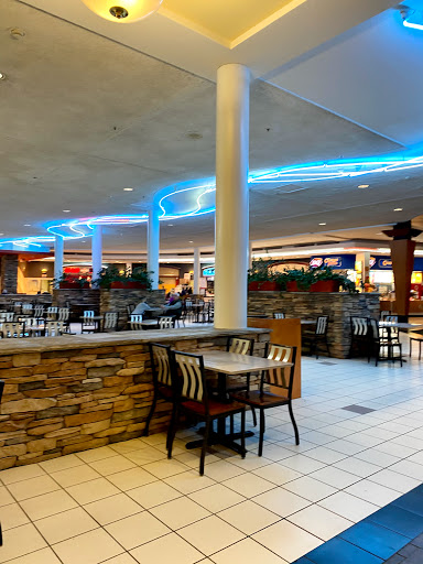 Shopping Mall «Valley West Mall», reviews and photos, 1551 Valley W Dr, West Des Moines, IA 50266, USA