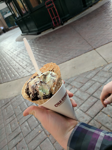Ice Cream Shop «Cold Stone Creamery», reviews and photos, 1 Levee Way #2104, Newport, KY 41071, USA