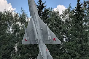 Monument "Samolot Mig-21" image