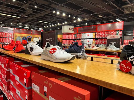 Shoe Store «PUMA», reviews and photos, 11401 NW 12th St #286, Miami, FL 33172, USA