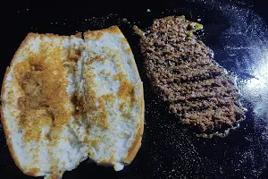 Başkan Kadirli Sucuk - Köfte Ekmek. Sabahları sıkma, gözleme, D börek image