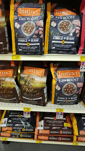 Pet Supply Store «PetSmart», reviews and photos, 625 W Crossville Rd, Roswell, GA 30075, USA