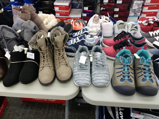 Payless ShoeSource, 18299 NW 27th Ave, Carol City, FL 33056, USA, 